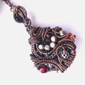 Pandantiv din sarma de cupru cu elemente metalice placate cu argint si cristale Swarovski - bijuterii - coliere - coliere cu pandantive - Artynos.ro