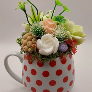 Cana umpluta cu buline rosii - Artynos.ro