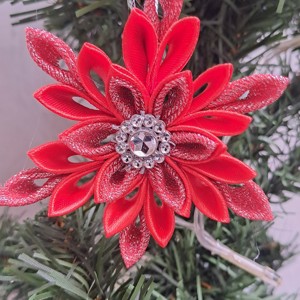 Steaua Kanzashi pentru Crăciun - crăciun - decorațiuni de crăciun de casă - decor pentru masă de crăciun - Artynos.ro