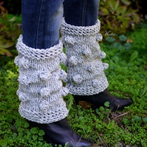 BOHÉM BOGYÓS - tricotat manual - îmbrăcăminte și modă - pantofi, papuci, șosete - încălzitor picioare - Artynos.ro