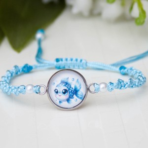 Bratara impletita din macramé pentru copii - Albastru deschis cu pesti, Bijuterii, Bratari, Bratari impletite, , ARTYNOS