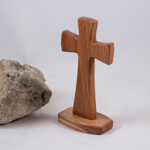 Cruce din lemn cu piedestal, cruce de masa - Artynos.ro