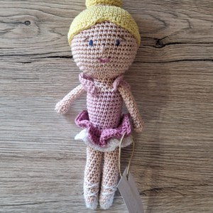 Dorottya, balerina amigurumi - Artynos.ro
