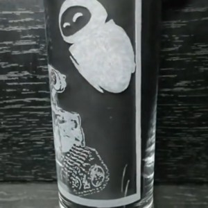 Pahar de sticlă cu modelul WALL-E și EVE  -  - Artynos.ro