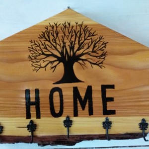 HOME breloc de perete în formă de halat de casă -  - Artynos.ro