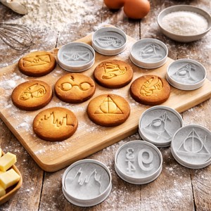 Formele de prajituri Harry Potter 3D, , , Aceste forme magice de copt Harry Potter sunt indispensabile pentru orice fan al lumii vrajitorilor..., ARTYNOS