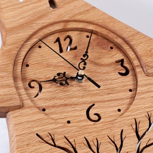 Ceas de perete în formă de căsuță, Ceas de perete din lemn, Ceas din lemn - casă & stil de viață - decorațiuni de casă - decorațiuni de pereți - ceasuri de perete - Artynos.ro