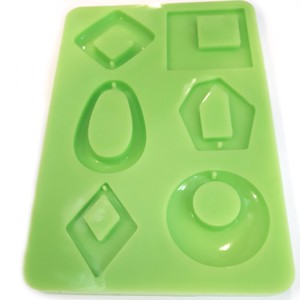 Set de matrițe pentru realizarea pandantivelor din rășină, 6 bucăți -  - Artynos.ro