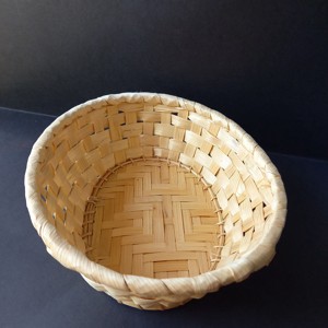 Coșuleț oval de 20,5 x 17 x 7,5 cm pentru decorare  -  - Artynos.ro