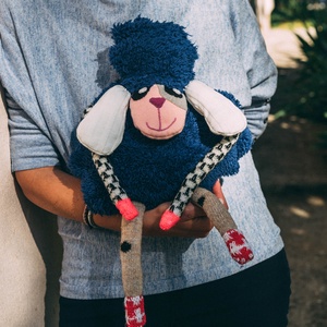 Oaia Mouton Bleu, Jucarii si echipamente pentru copii, Jucarii si accesorii pentru copii, Papusi de joaca, Cusatura, ARTYNOS