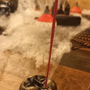 Suport de bețișoare parfumate - casă & stil de viață - accesorii pentru decorat casa - decorațiuni cu tematică spirituală - tămâie și suport tămâie - Artynos.ro