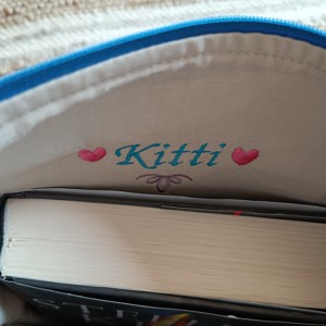 Husă pentru carte/tabletă - geantă și husă - husă tablet și husă ebook - Artynos.ro