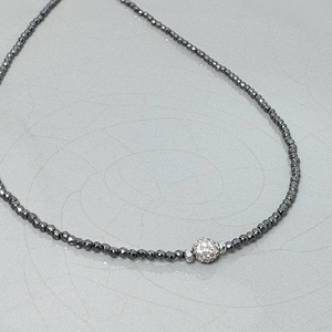 Colier hematit si cubic zirconia - bijuterii - coliere - coliere cu mărgele - Artynos.ro