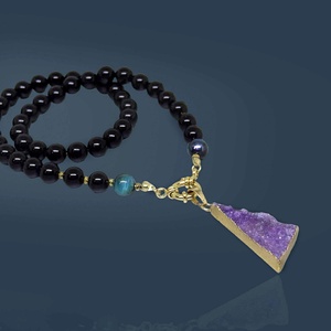 Colier din onix negru, ochi de tigru, hematit si padantiv agata druzy.  - Artynos.ro