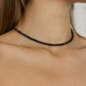 Colier la baza gatului din spinel Piatra Regilor - Artynos.ro