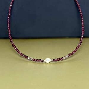 Colier granat, perla cultura si cristale Preciosa - bijuterii - coliere - coliere din pietre semiprețioase - Artynos.ro