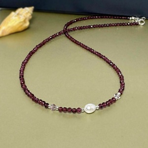 Colier granat, perla cultura si cristale Preciosa - Artynos.ro