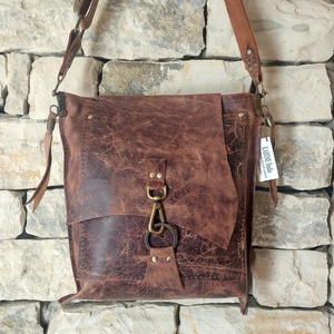 Geanta din piele naturala - genți și portofele - genți de mână și umăr - geantă casual - Artynos.ro