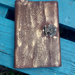 Jurnal cu coperta din piele - Artynos.ro