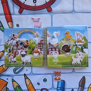 Cartea Lumea animalelor - jucării și echipamente pentru copii - cărți pentru copii, cărți textile - Artynos.ro