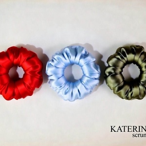 Elastic de par din matase naturala 100%, 19 momme 6 A calitate, Imbracaminte si moda, Accesorii par, Elastic de par, Cusatura, Tesatura, De ce sa-ti prinzi parul cu elastic KATERINNA?

Pentru ca este din matase naturala 100% 6A,  cel ma..., ARTYNOS