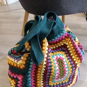 Geanta crosetata multicolora din bumbac, captusita, cu buzunar interior si inchidere magnetica, Genti si portofele, Geanta pentru cumparaturi, Totebaguri, Crosetat, Cusatura, ARTYNOS