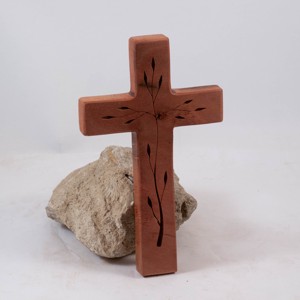 Cruce din lemn cu model, cruce de perete  - casă & stil de viață - accesorii religioase - cruce - Artynos.ro