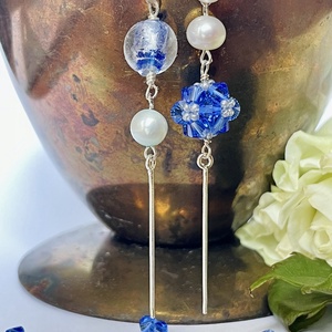 Cercei 'Sapphire blue', cu cristale Swarovski si argint - Artynos.ro