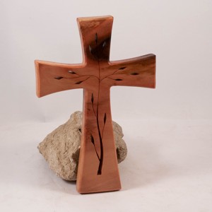 Cruce din lemn modelată, cruce de perete -  - Artynos.ro