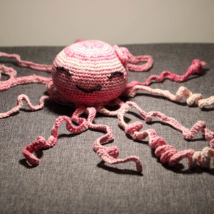 Polip amigurumi -  - Artynos.ro