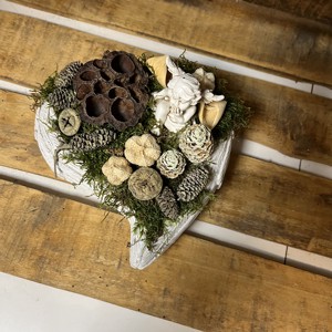 Inimă de beton ornament funerar - cu înger așezat - casă & stil de viață - obiecte religioase și de devoțiune - ornamente funerare - Artynos.ro