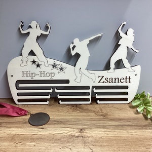 HIP HOP Éremtartó - casă & stil de viață - accesorii pentru casă și grădină - plăcuțe cu nume  - Artynos.ro HIP HOP Éremtartó - casă & stil de viață - accesorii pentru casă și grădină - plăcuțe cu nume  - Artynos.ro
