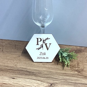 Hexagon Köszönetajándék, Accesorii nunta, Invitatii si felicitari de nunta, Carduri de asezare nunta , Prelucrarea lemnului, ARTYNOS