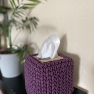 Suport pentru șervețele, cub - violet -  - Artynos.ro