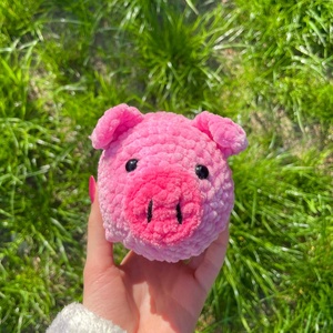 Porcusor roz crosetat - jucării și echipamente pentru copii - plușuri - purceluș de pluș - Artynos.ro