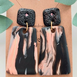 Cercei Peach-black marble elegance - bijuterii - cercei - cercei agățați - Artynos.ro
