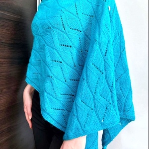 Poncho tricotat manual, Îmbrăcăminte și modă, Haine damă, Poncho, Împletitură, ARTYNOS