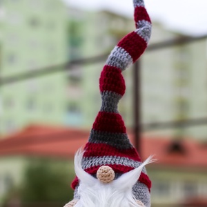 Gnom croșetat - opritor de ușă - casă & stil de viață - decorațiuni de casă - decorațiuni de geam și ușă - opritor de ușă - Artynos.ro