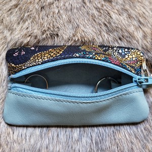Girly things vintage flowery- breloc din piele naturală -  - Artynos.ro