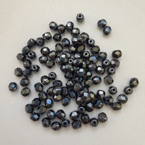 Margele cehe fatetate din sticla - 4mm - 100 buc / pachet - gri inchis, , , ARTYNOS