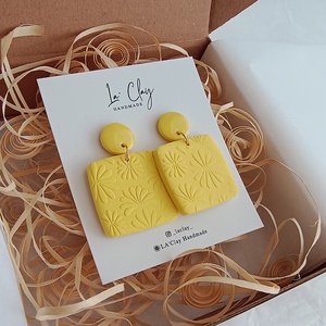 Cercei handmade motive florale , Bijuterii, Cercei, Cercei lungi, Lucrare cu argila, Plastilina, ARTYNOS