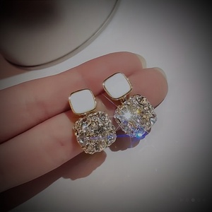 Cercei Pietre  - Artynos.ro