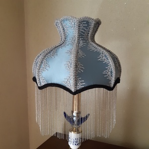 Abajur argintiu stralucitor, Casa & Stil de viata, Lampi si corpuri de iluminat, Candelabru, Cusatura, ARTYNOS