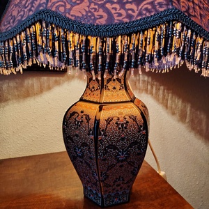 Ceramic lamp with hand-sewn lampshade and beaded fringe - casă & stil de viață - lămpi și corpuri de iluminat - candelabru - Artynos.ro