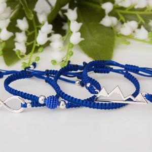 Brățară macramé împletită - Mărgele albastru -  - Artynos.ro