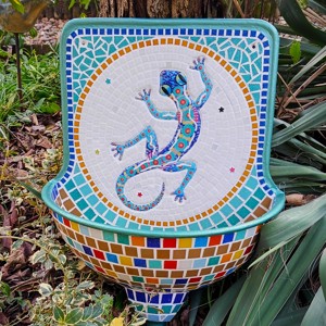 REKREDENC - Design mozaic, fantana de perete veche renovata, fantana - gecko - Artynos.ro