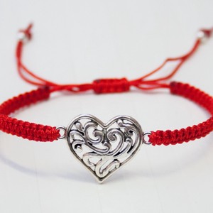 Bratara macramé impletita - Inima rosie - Artynos.ro