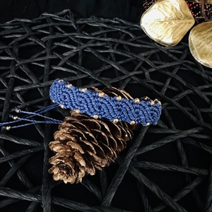 Brățară albastră împletită, ajustabilă, lucrată manual - bijuterii - brățări - brățări împletite - Artynos.ro