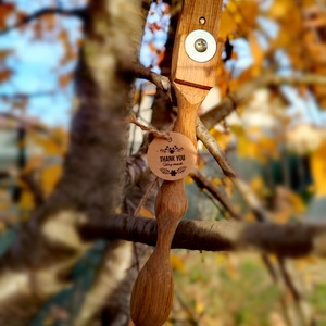 Deschizator de sticle model Scorpion, din lemn de stejar - casă & stil de viață - accesorii pentru echipamente de bucătărie - accesorii de servire - accesorii de băutură - deschizător sticle - Artynos.ro