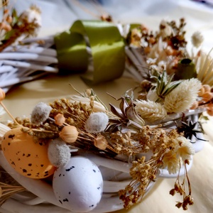 Coronita din nuieluse de lemn si flori naturale uscate - casă & stil de viață - accesorii pentru decorat casa - suport de flori - coronițe decor - Artynos.ro